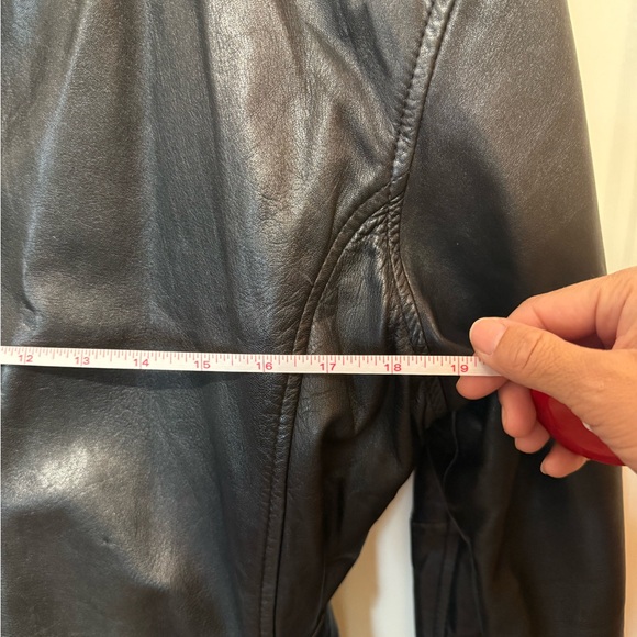 Vintage Black Leather Trench Coat - Picture 7 of 9